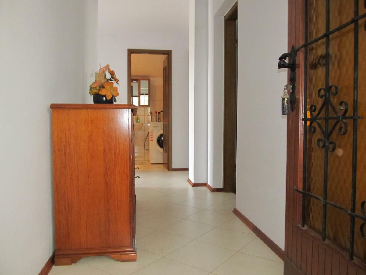 Purple House Apartment Pula Luaran gambar